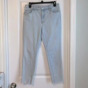 LOFT Raw Hem Curvy Skinny Ankle Jeans